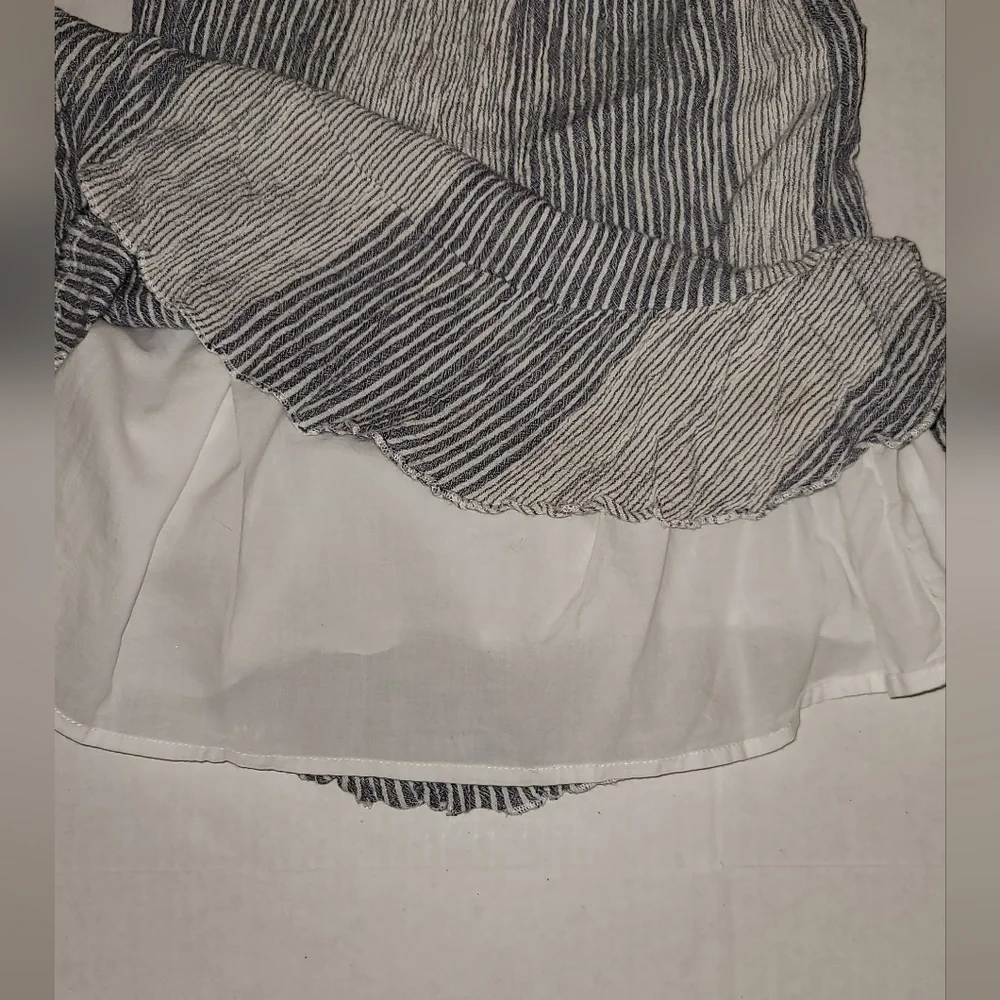 Baby Gap embroidery dress stripes lined gray white straps floral texture